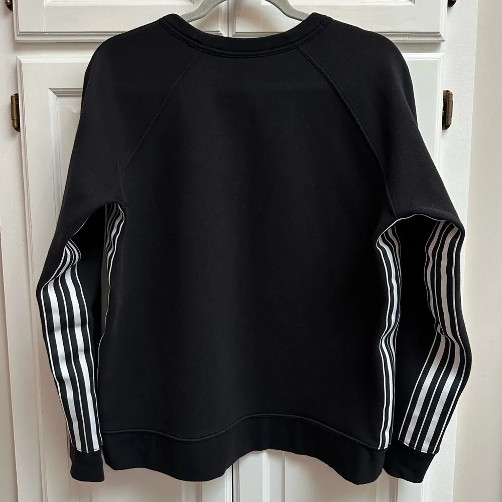 Athleta 24/7 Striped Crew Sweatshirt in Black and White Size Large Tall